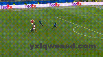 687fc866g00t96wxd012ld0009w005km